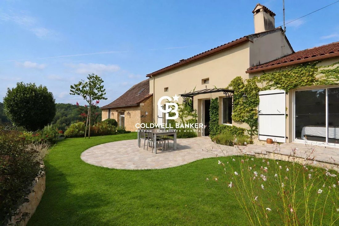 House in Issac, Nouvelle-Aquitaine, France 1 - 18733642