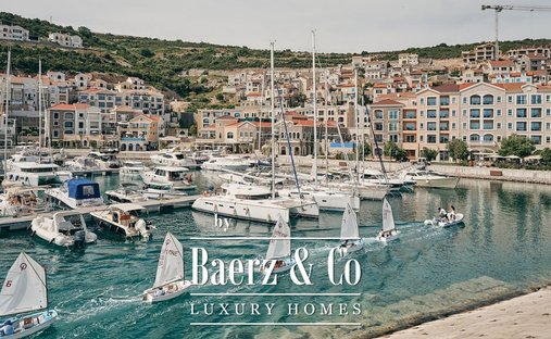 Penthouse in Tivat, Tivat Municipality, Montenegro 1