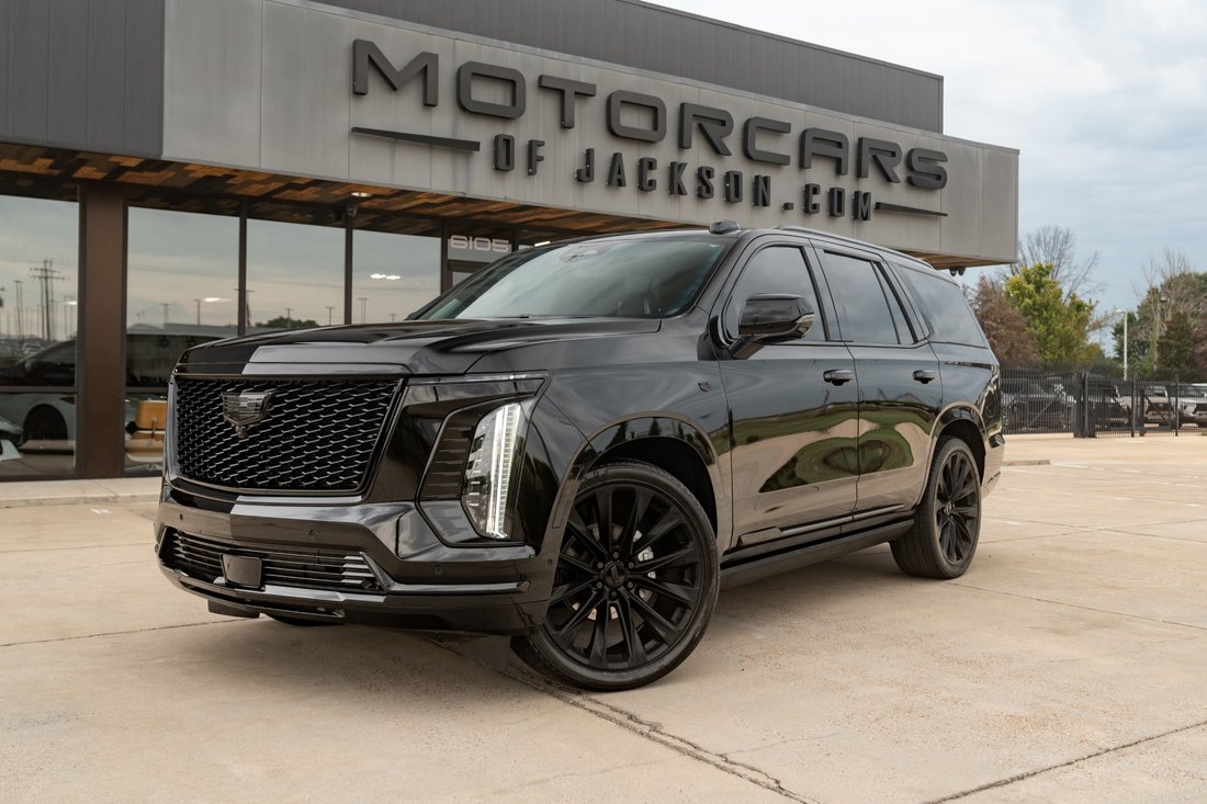 Suv in Jackson, MS 1 - 18733218