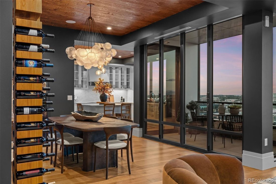 Condo in Denver, Colorado, United States 2 - 18735287