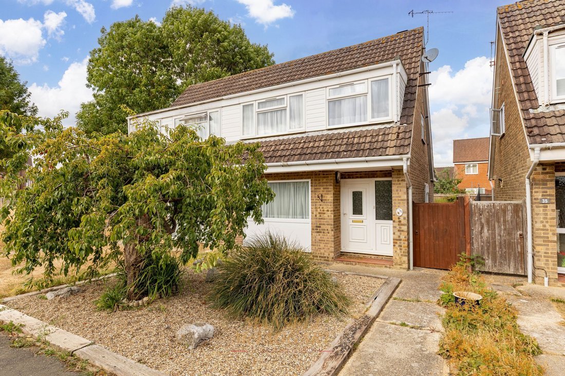 Casa a Horley, Inghilterra 1 - 18733457
