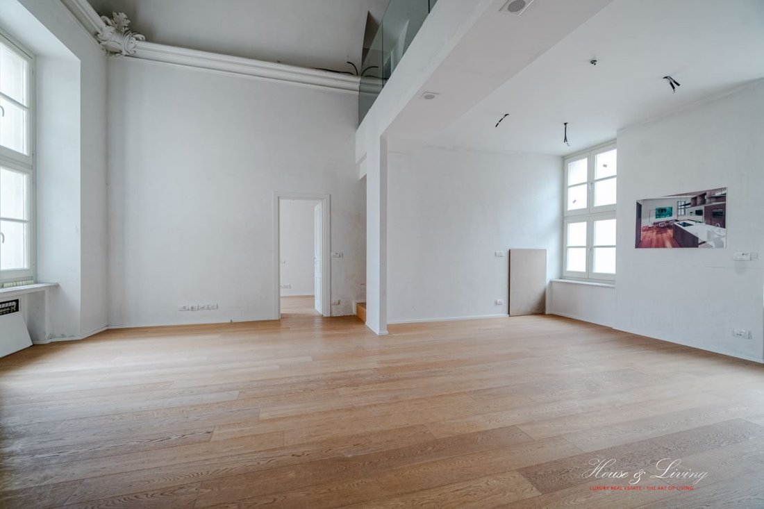 Apartment in Centro, Turin, Piedmont 2 - 15907480