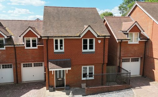 Haus in Okehurst, Billingshurst, England 1