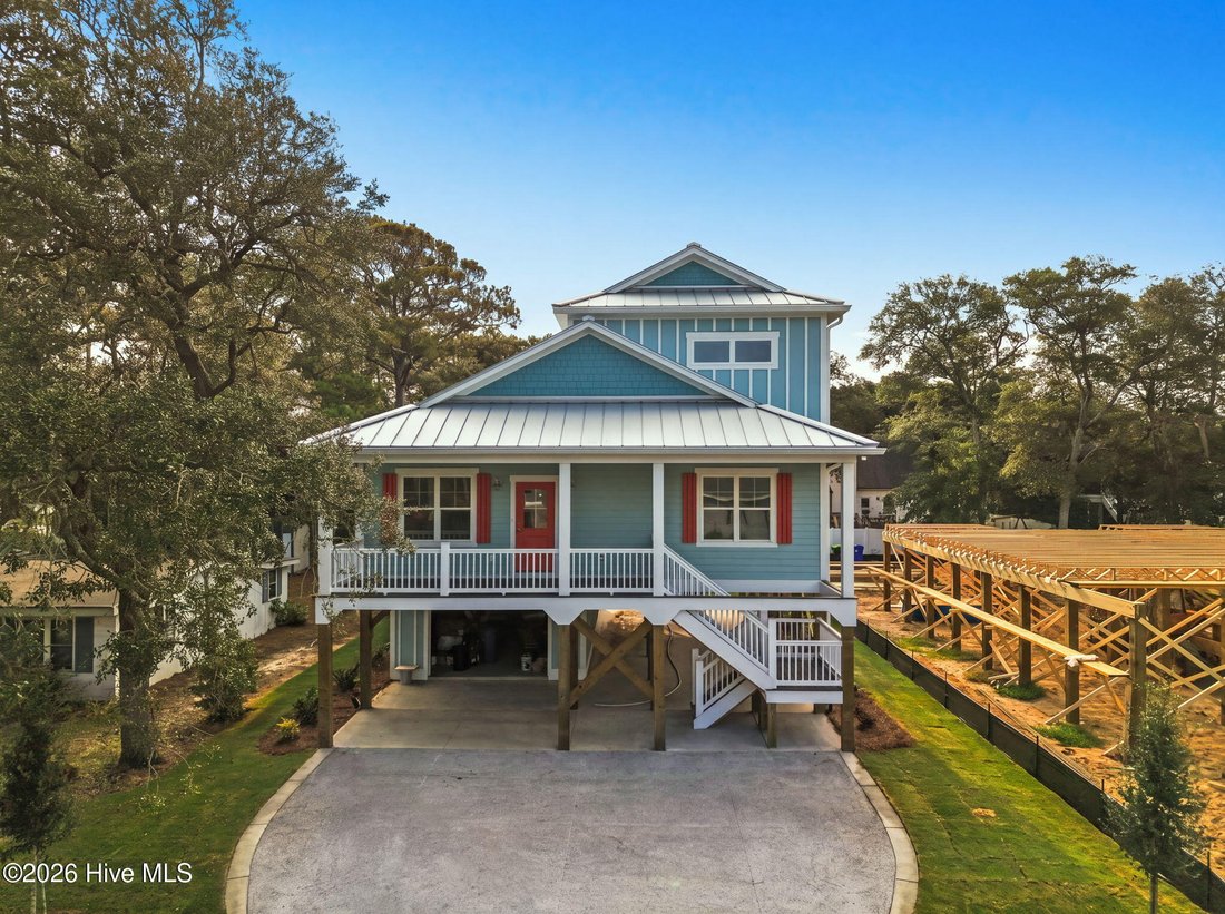 House in Oak Island, North Carolina, United States 1 - 18734452