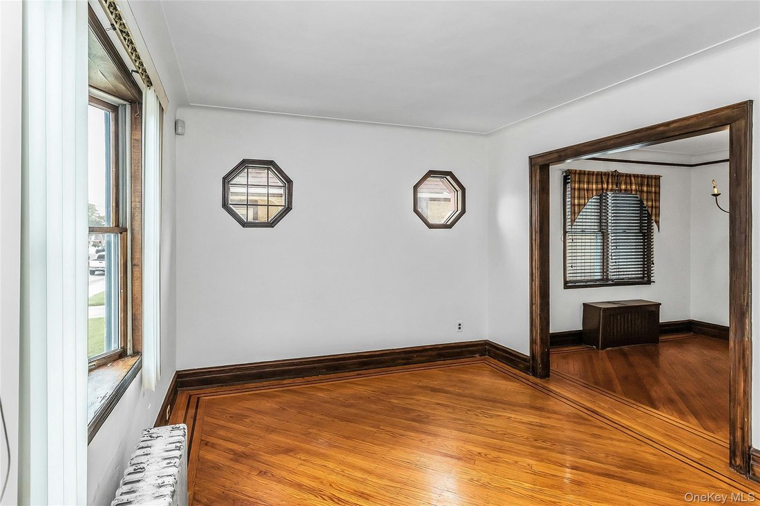Casa a Franklin Square, New York, Stati Uniti 5 - 18736608