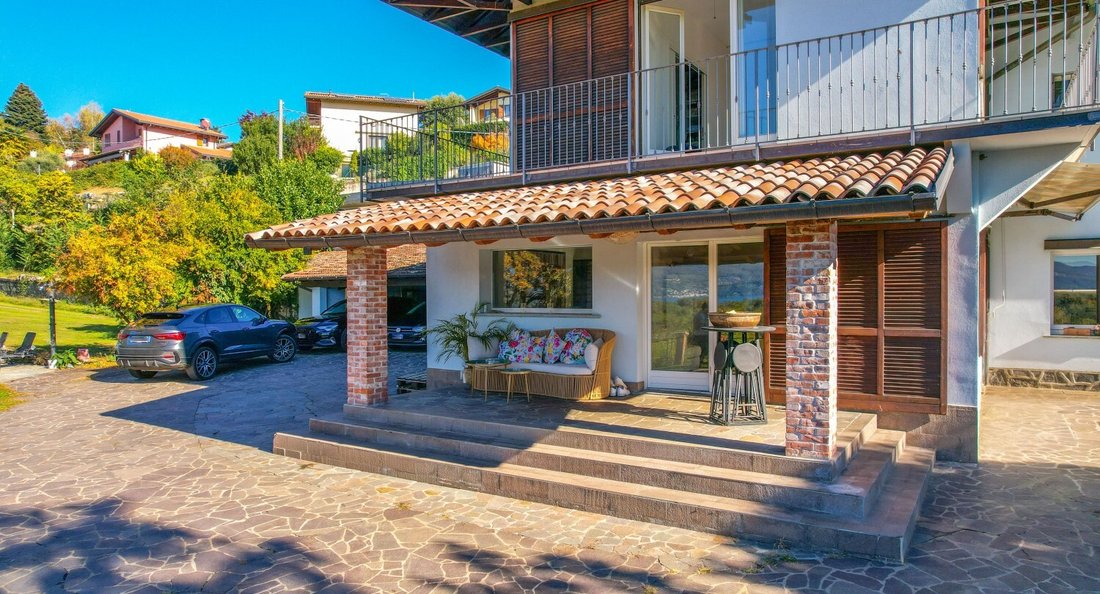 Casa en Besozzo, Lombardía, Italia 5 - 18733066