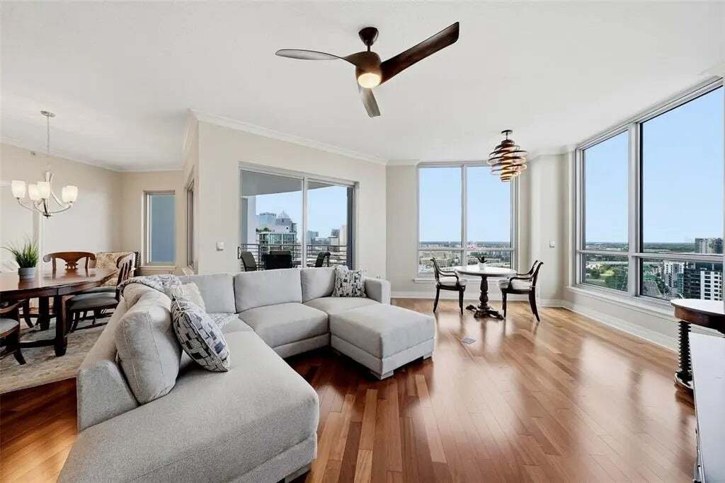 House in Tampa, Florida, United States 5 - 18738020