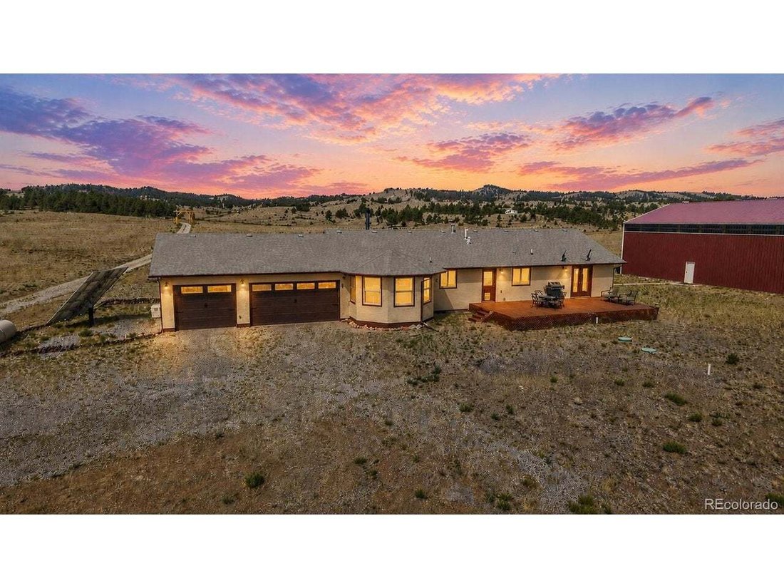 Maison à Guffey, Colorado, États-Unis 1 - 18353955