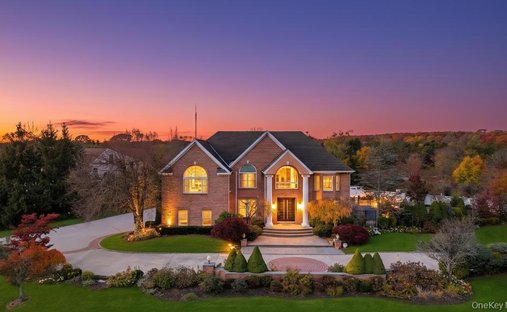 Haus in Melville, New York, Vereinigte Staaten 1