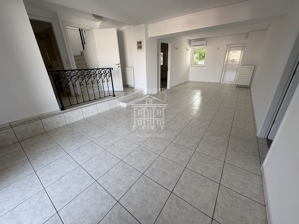 Villa en Glifada, Ática, Grecia 4 - 18735897