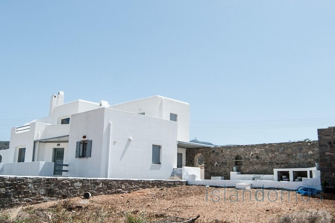 Villa in Paros, Aegean, Greece 2 - 18731907