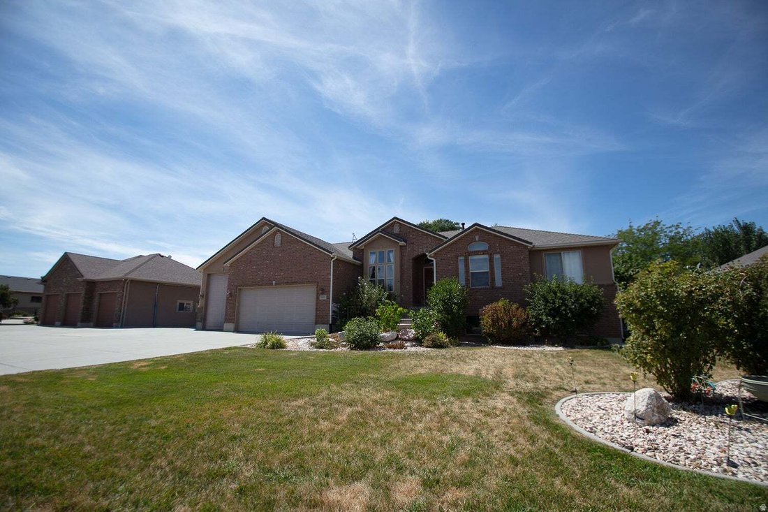 Maison à Ogden, Utah, États-Unis 4 - 18734767