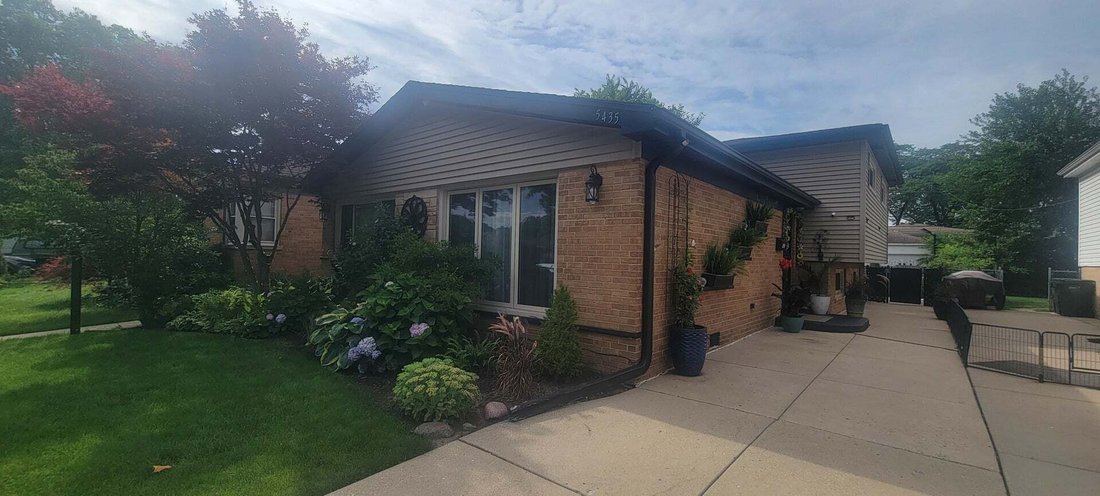 House in Morton Grove, Illinois, United States 3 - 18735623