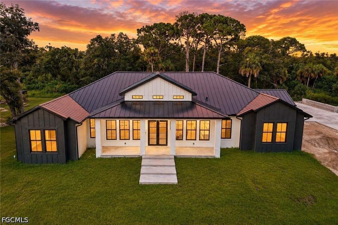 Maison à Fort Myers, Floride, États-Unis 2 - 18624327