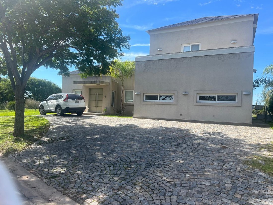 House in Tigre, Buenos Aires Province, Argentina 1 - 18733688