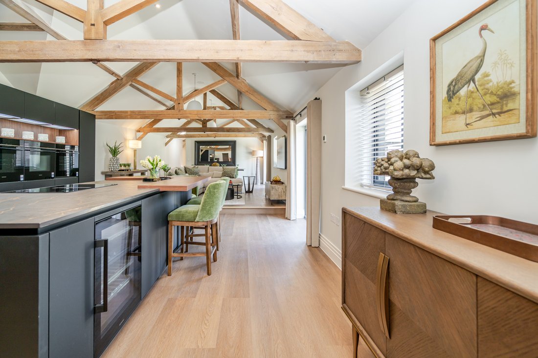 Country House in Milton Bryan, England 5 - 18732280