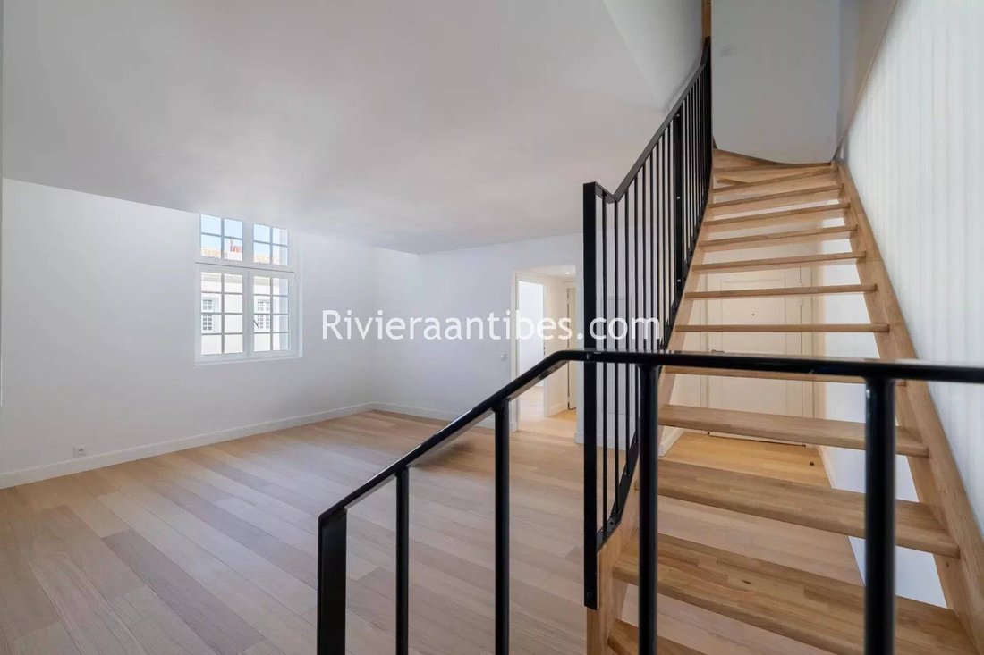Apartamento en Vieille Ville, Antibes, Francia 3 - 15675725