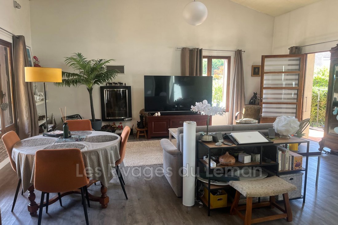 Villa in Sciez, Auvergne-Rhone-Alpen, Frankreich 5 - 18733202