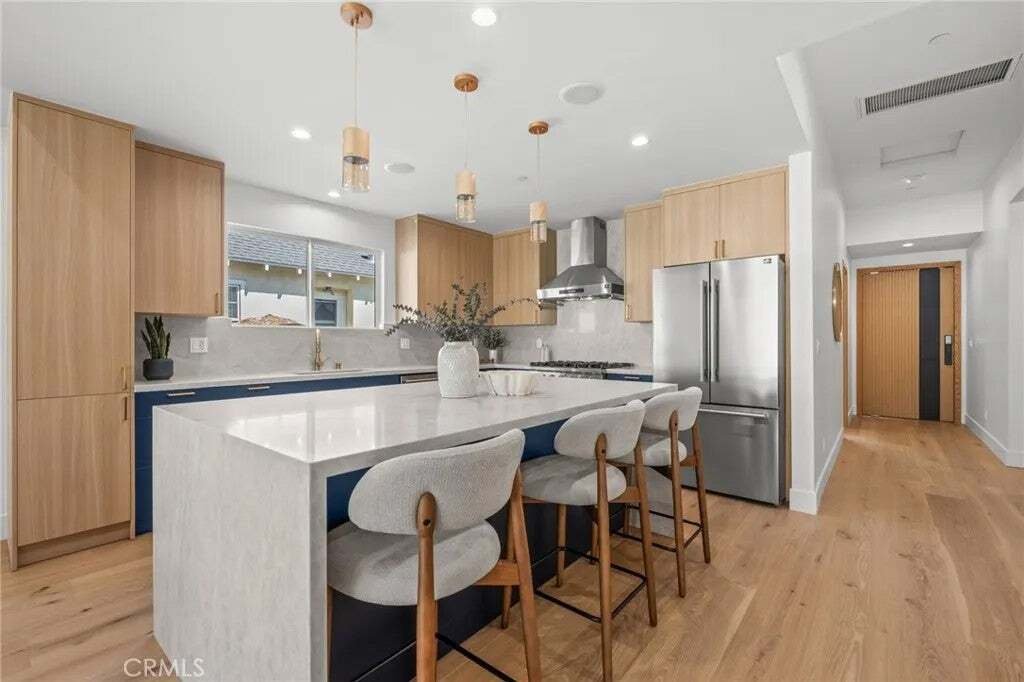 Casa a Burbank, California, Stati Uniti 3 - 18736069