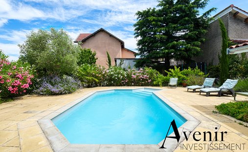 Villa a Le Vernay, Caluire-et-Cuire, Francia 1