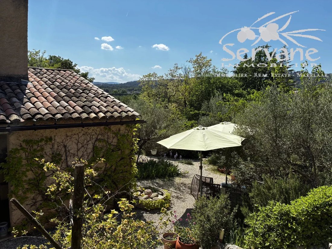 Villa in Salernes, Provence-Alpes-Côte d'Azur, Frankreich 5 - 17797321