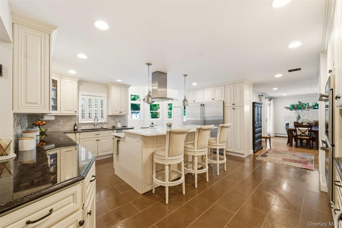 Casa en Huntington Station, Nueva York, Estados Unidos 5 - 18737983