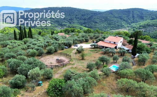 Villa in Claviers, Provence-Alpes-Côte d'Azur, Frankreich 1