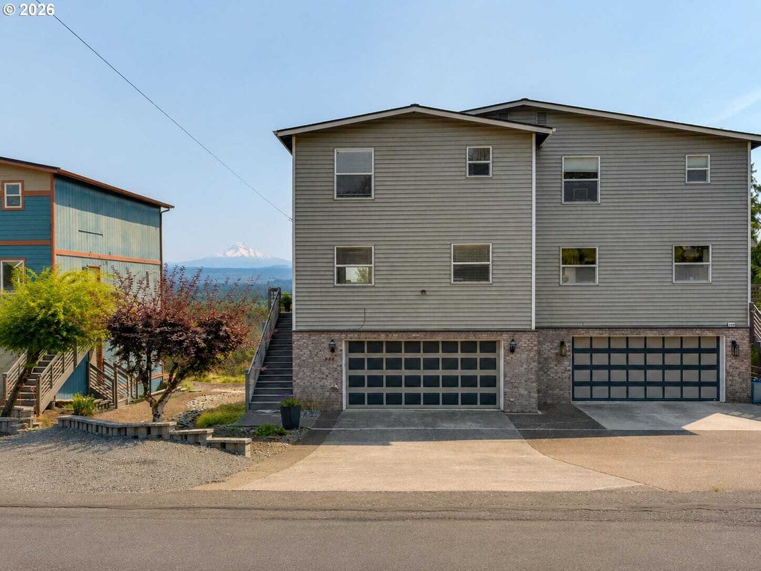 Condo in Camas, Washington, United States 1 - 18734685