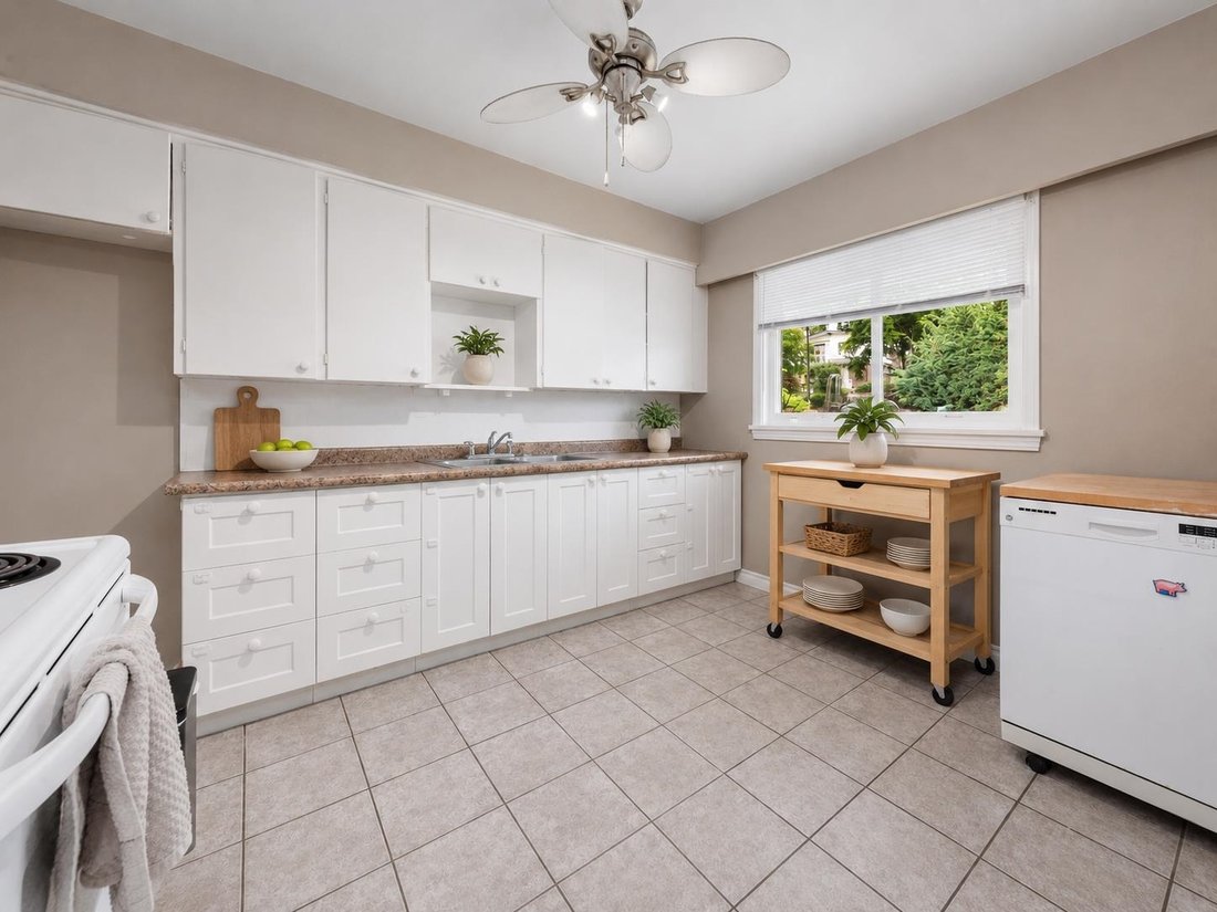 House in Vancouver, British Columbia, Canada 5 - 18738259