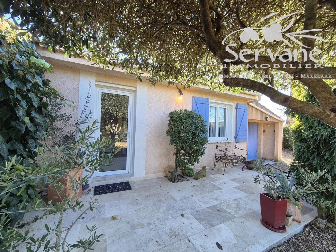 Villa in Saint-Antonin-du-Var, Provence-Alpes-Côte d'Azur, Frankreich 1 - 17296283