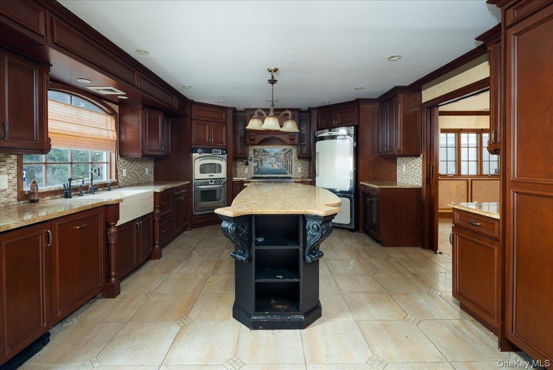 Casa en Bellmore, Nueva York, Estados Unidos 5 - 18697274