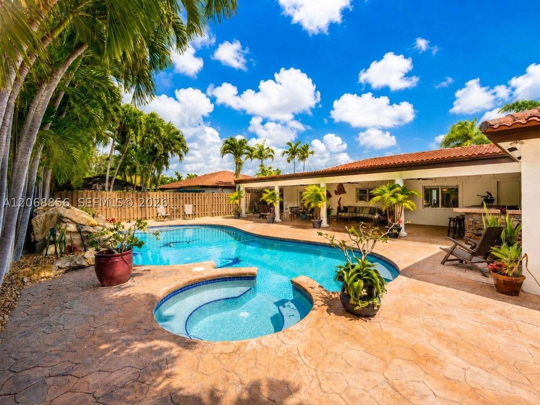 House in Cutler Bay, Florida, United States 5 - 18637778