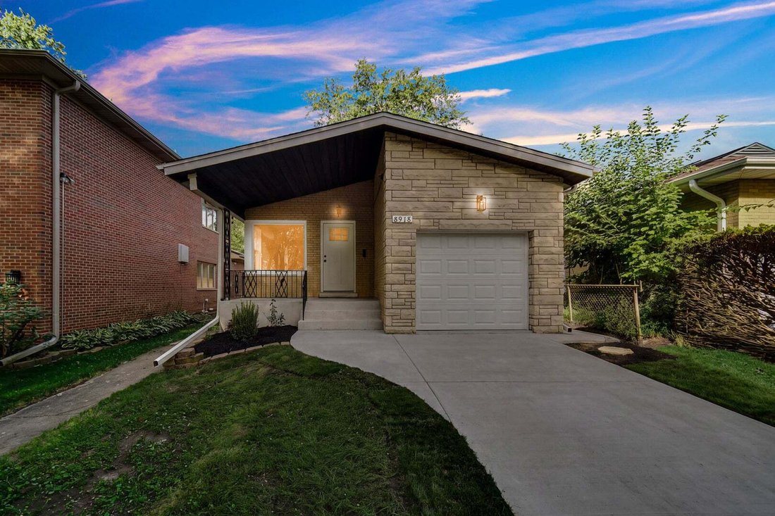 House in Skokie, Illinois, United States 2 - 18732645