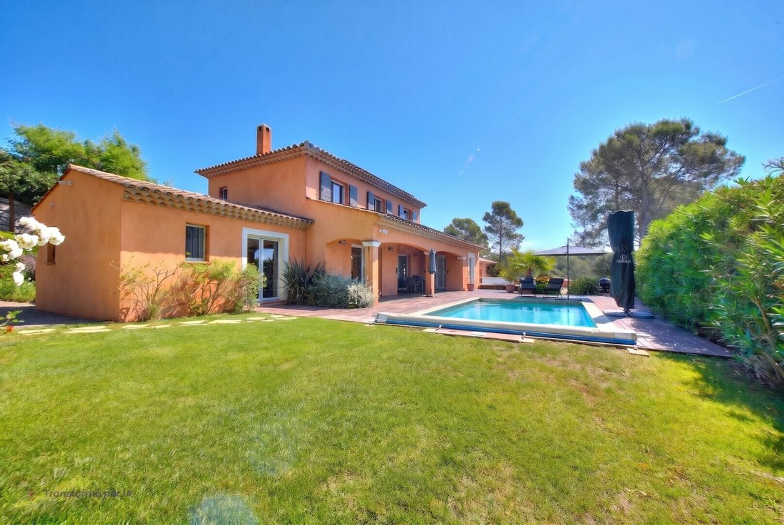 Villa a Tour de Mare, Fréjus, Francia 1 - 18182837