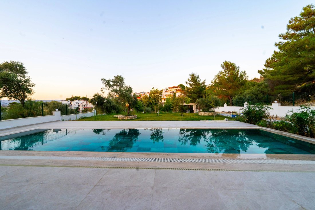 Maison à Aydın, Aydın, Turquie 4 - 18732649