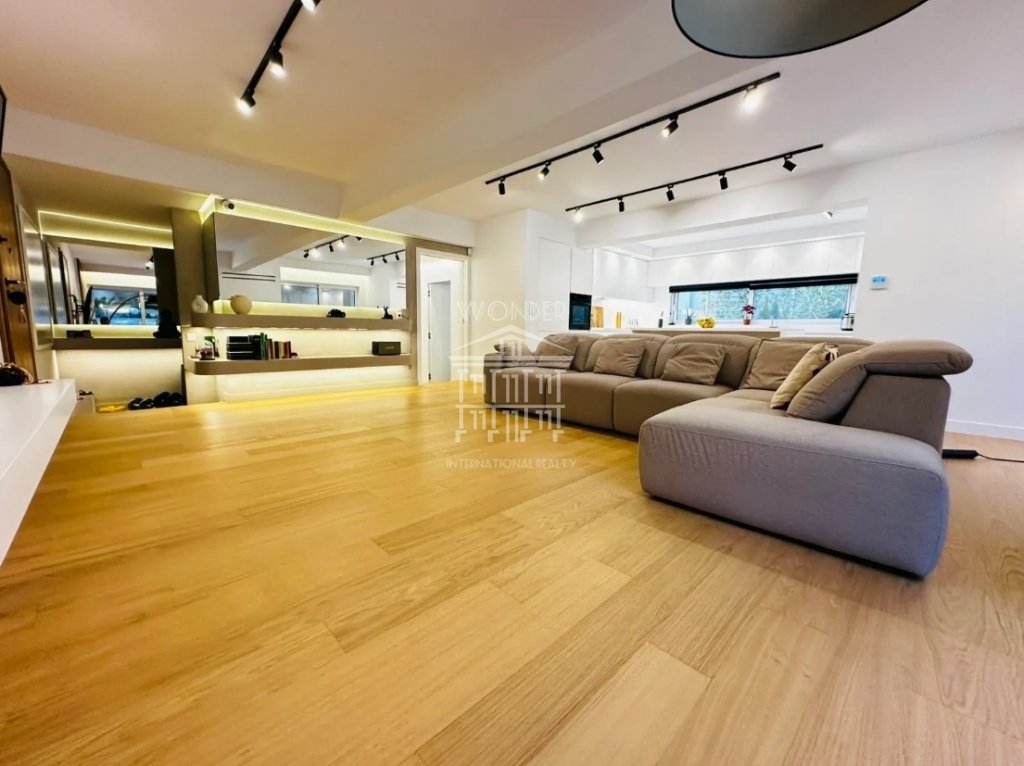 Apartment in Glyfada, Attica, Greece 1 - 18736822
