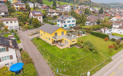 House in Dotzigen, Canton of Bern, Switzerland 1
