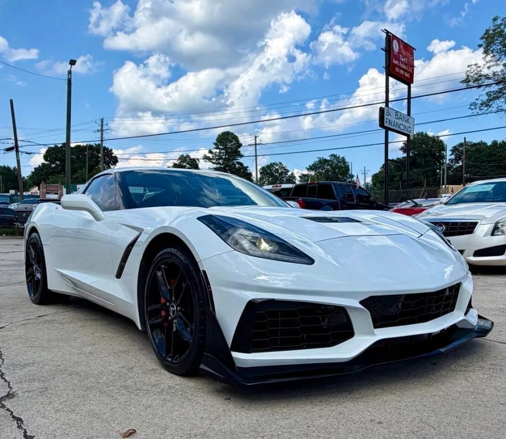 Coupe in Gainesville, GA, United States 5 - 18737859