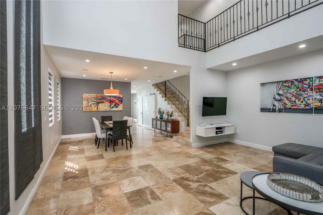 Casa a Miami, Florida, Stati Uniti 3 - 18736228
