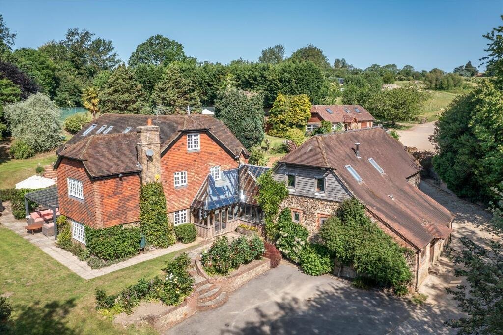 Haus in Nutbourne, Pulborough, England 1 - 18732063
