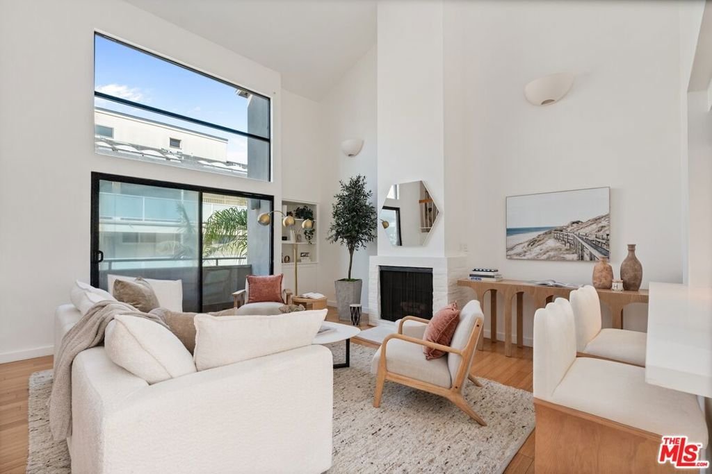 Condo in Marina del Rey, California, United States 2 - 18735950