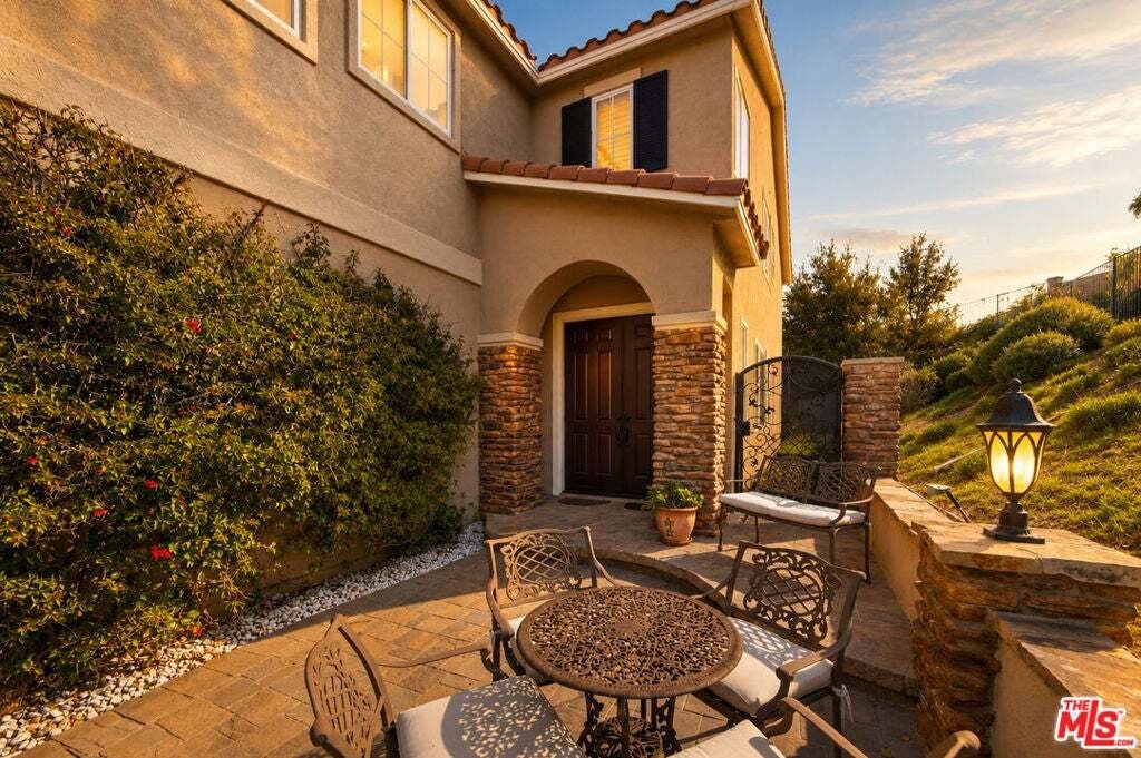 Casa en Santa Clarita, California, Estados Unidos 2 - 18731770
