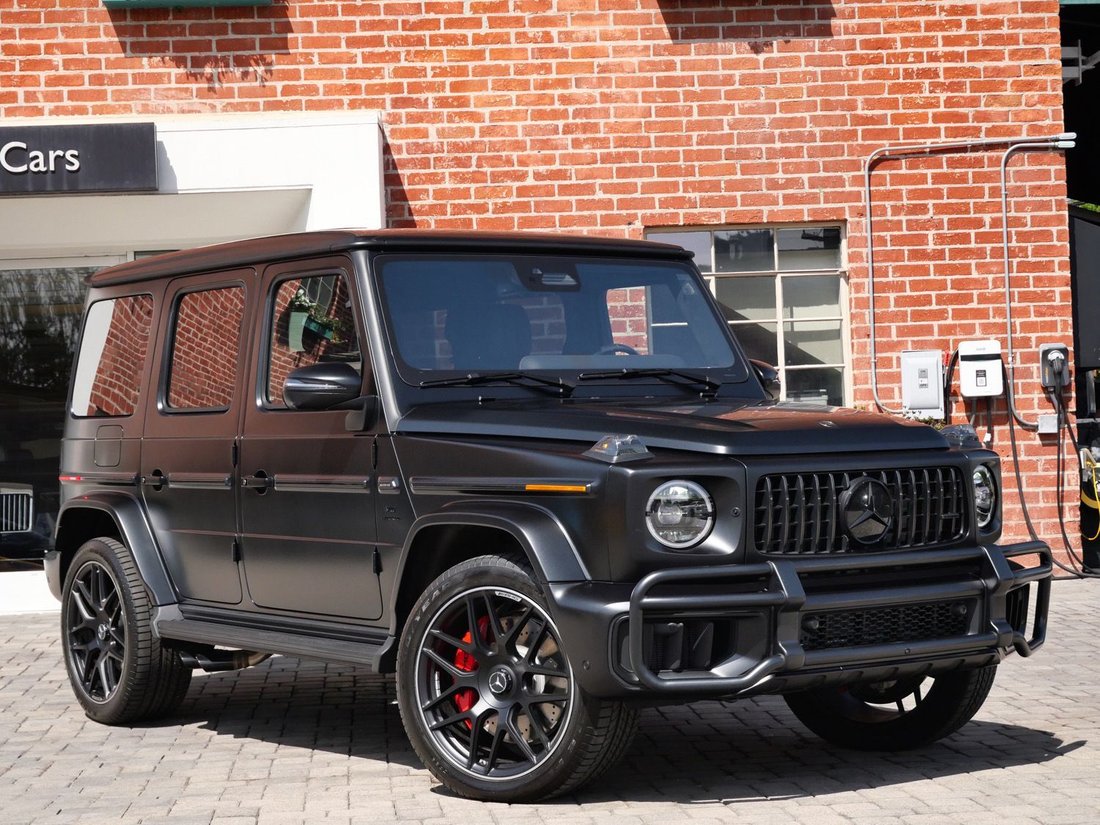 Suv in Beverly Hills, CA, United States 1 - 18737211