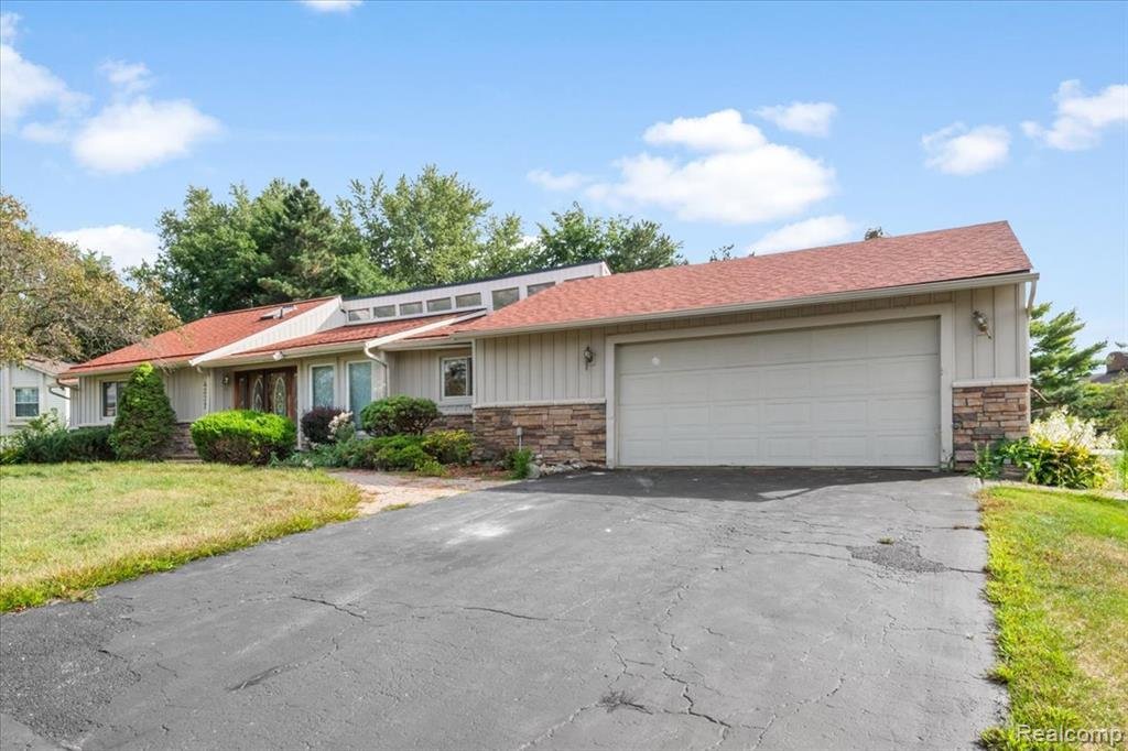 Casa en Wixom, Míchigan, Estados Unidos 3 - 18734952