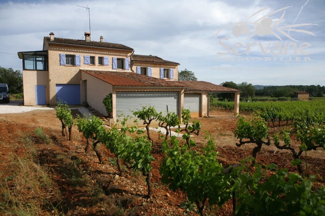 Villa in Cotignac, Provence-Alpes-Côte d'Azur, France 2 - 17555634