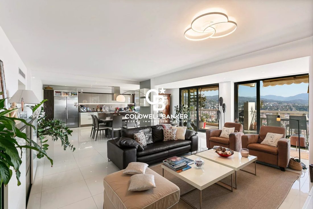 Appartement à Nice, Provence-Alpes-Côte d'Azur, France 2 - 18733511