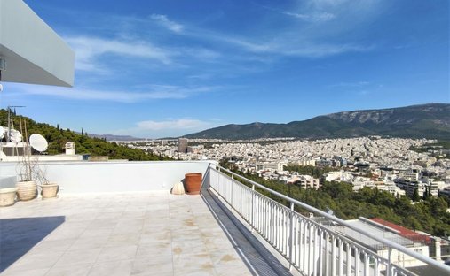 Apartment in Sunoikia Kolonakiou, 1st District of Athens, Athens 1