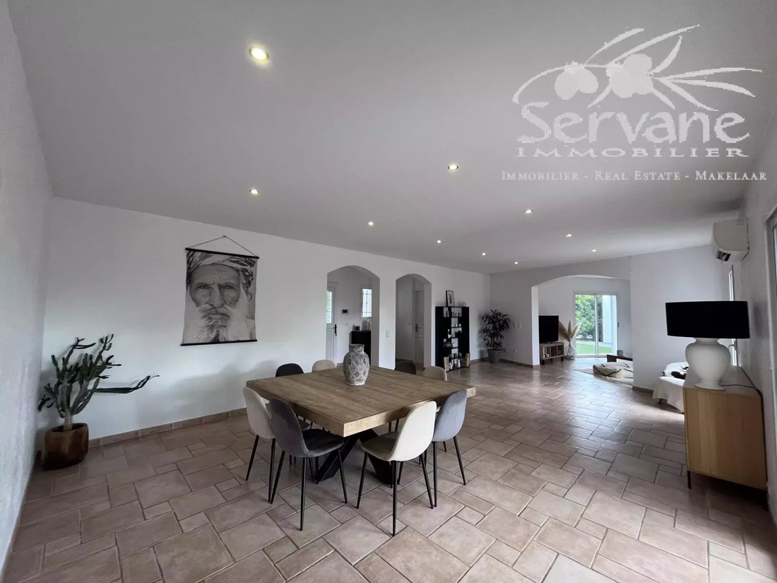 Villa a Salernes, Provenza-Alpi-Costa Azzurra, Francia 5 - 17324876