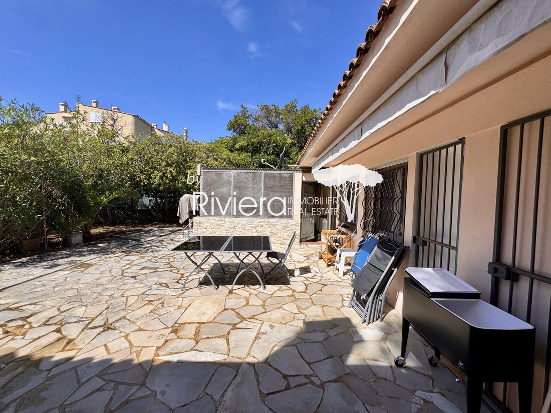 Villa a Nord, Cavalaire-sur-Mer, Francia 4 - 18736740