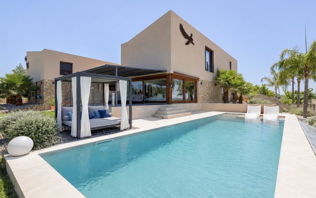 Finca in Montuiri, Balearic Islands, Spain 1 - 18736559